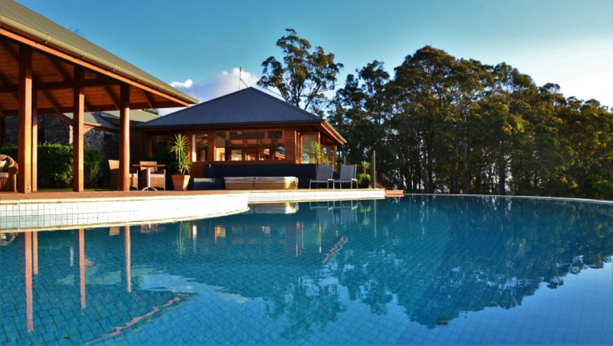 Willow Vale Ruffles Lodge And Spa מראה חיצוני תמונה